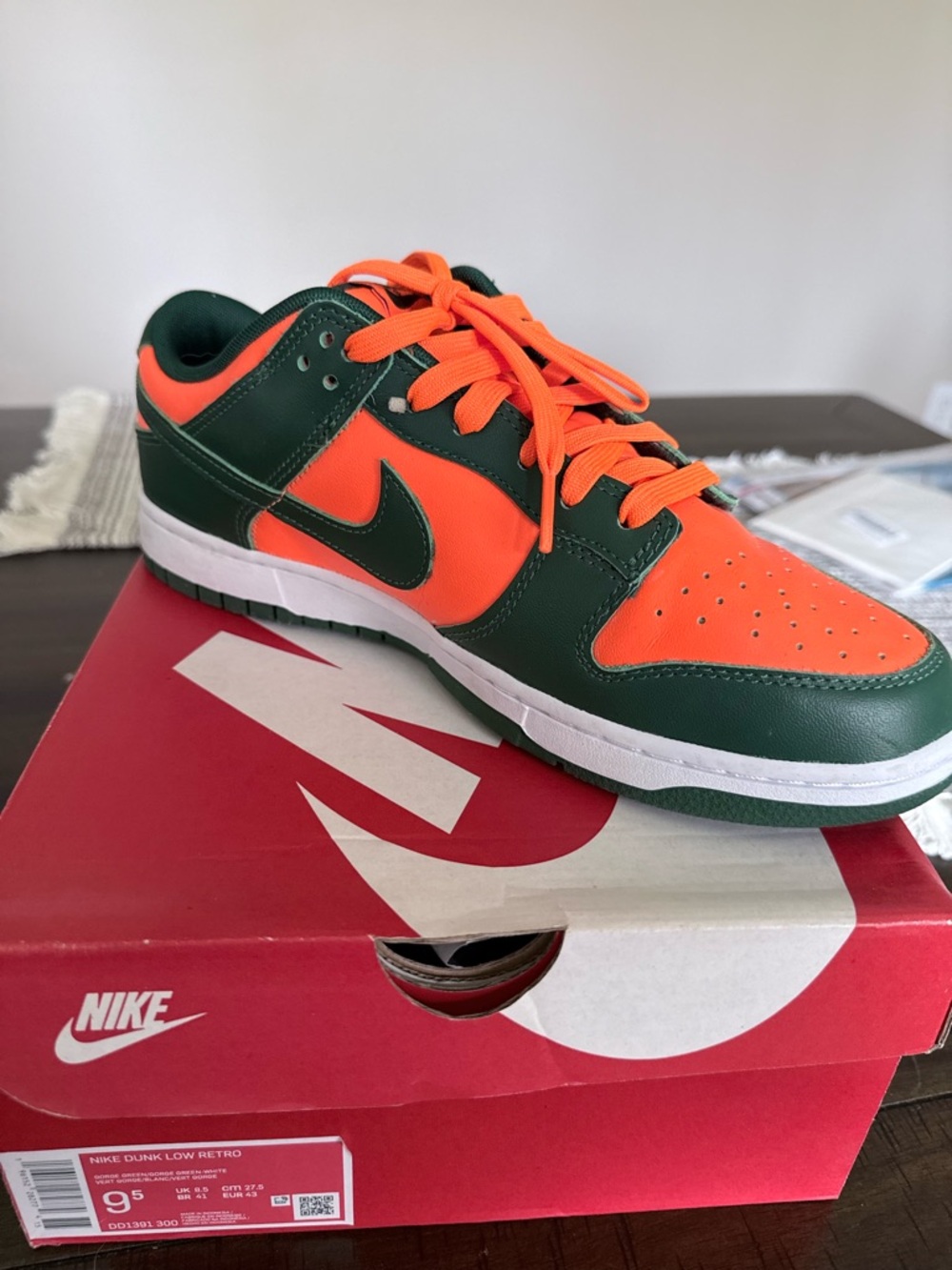 Men’s Nike Kids' Dunk Low Retro - Orange/Green